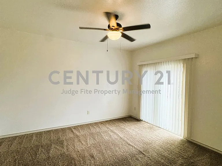 212 Lasso Cir — Photo 6