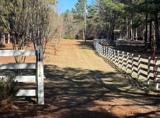 670 Jefferies Rd, Shady Dale, GA