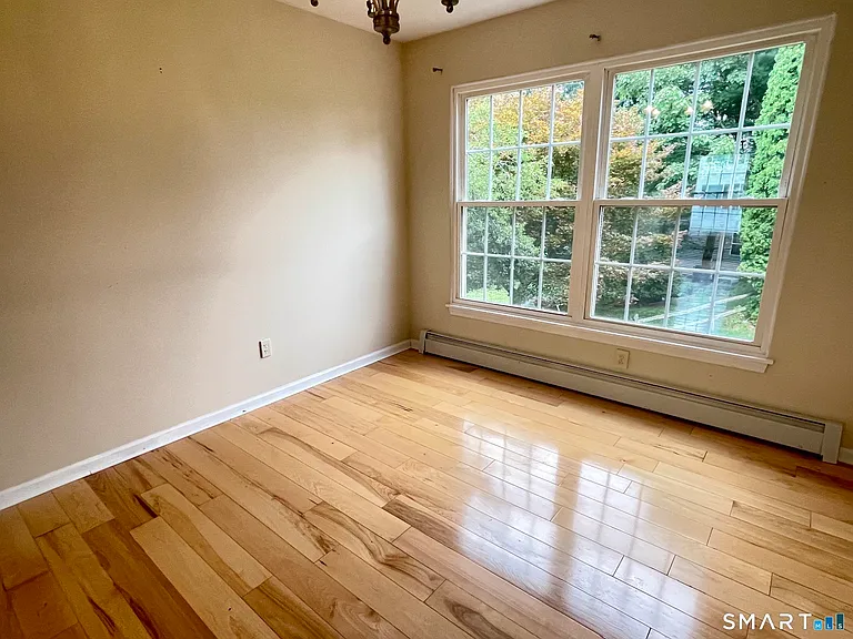 1 Lacey Ln — Photo 16