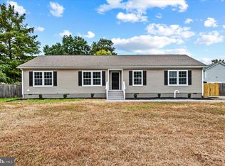 55 Latane Dr, Colonial Beach, VA 22443
