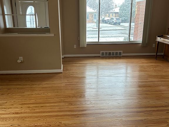 3rd image of 13210 Dartmouth Ave