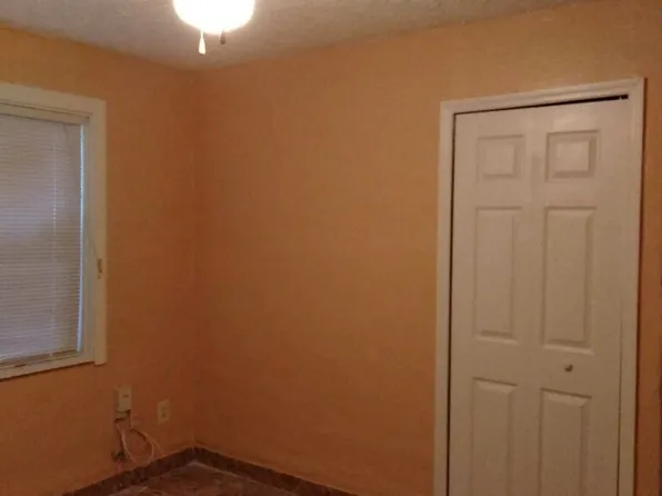 2205 E Chipco St, Tampa, FL 33605