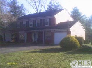 64 Devon Dr, Manalapan, NJ