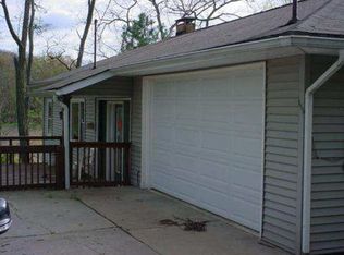 3423 Lake St, Beloit, OH 44609