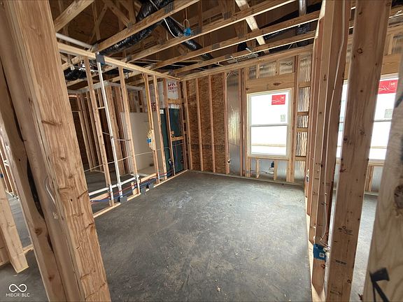 5th image of 1177 Pegasus Dr