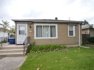 8910 Central Ave, Oak Lawn, IL 60453