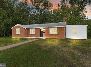 13602 Woodedge Dr, Bowie, MD 20720