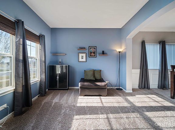 5th image of 2677 Pecos Cir