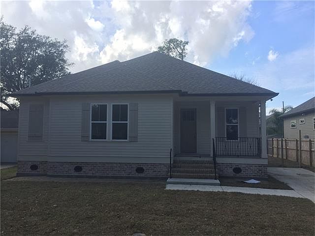 1st image of 6018 Chamberlain Dr