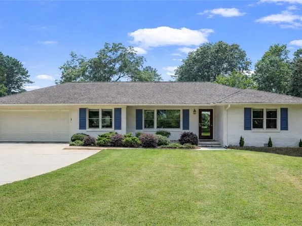 2489 Sunset Dr NE, Atlanta, GA 30345