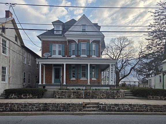 2nd image of 317 Main St #1