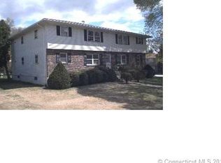 130 Kaynor Dr APT 4, Waterbury, CT 06708