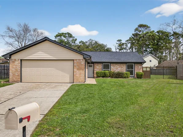 7807 Swallow Park Dr, Humble, TX 77396