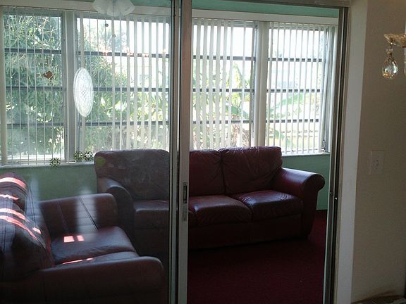 5th image of 4640 NW 43rd St