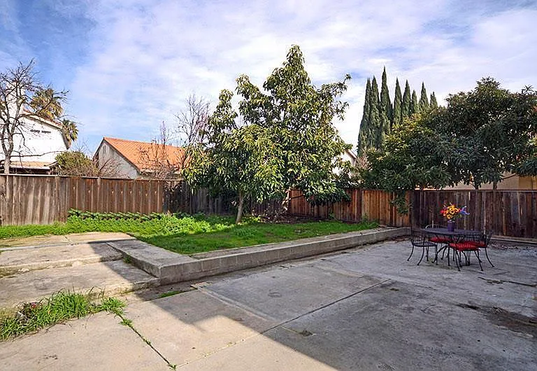 1229 Briarcreek Ct — Photo 15