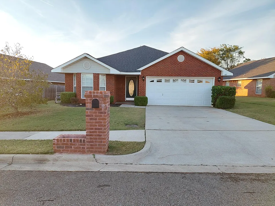 Herrick Dr SW