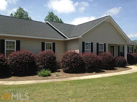 1st image of 145 Thomkin Dr