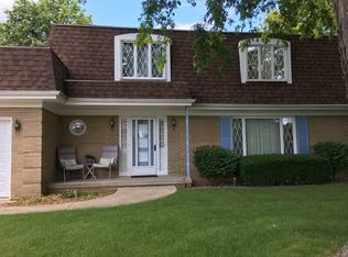 801 Sunset Dr, Dwight, IL 60420