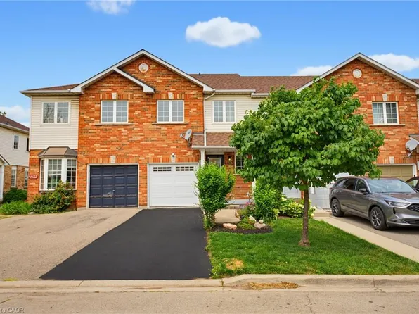 4425 Peter Dr, Burlington, ON L7L 6S7