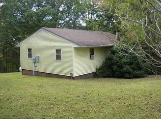 93 Rogers Rd, Scottsville, KY 42164