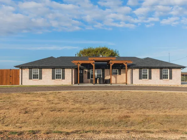 199 County Rd BB, Groom, TX 79039