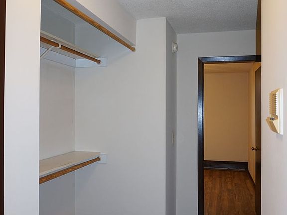 3rd image of 629 E 15th St APT 106