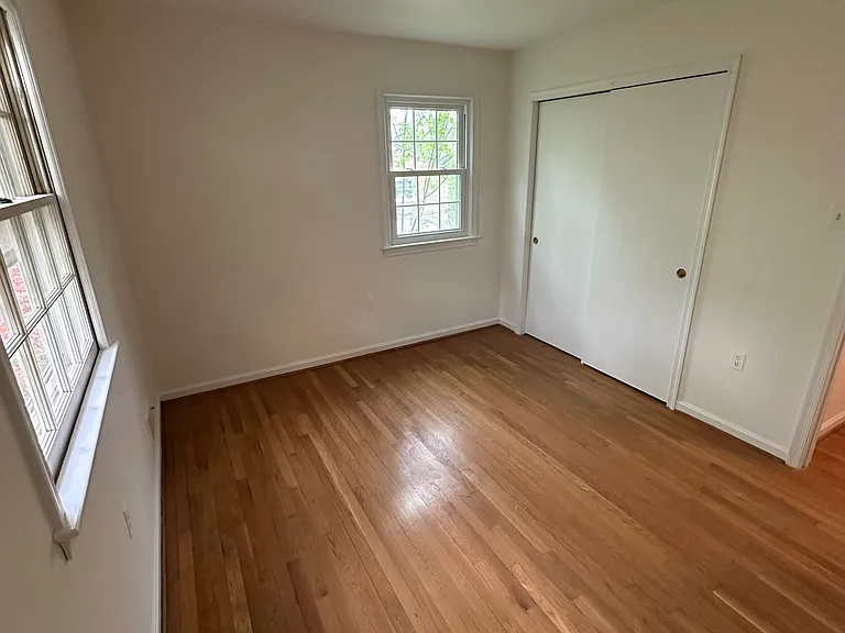 509 Finsbury Rd — Photo 16