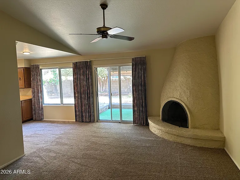 1536 E Gemini Dr — Photo 8