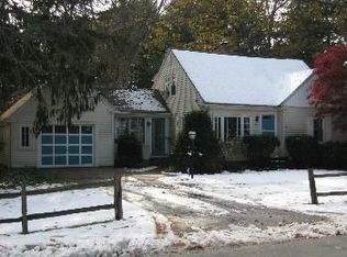 28 Morrill Ave, Gorham, ME 04038