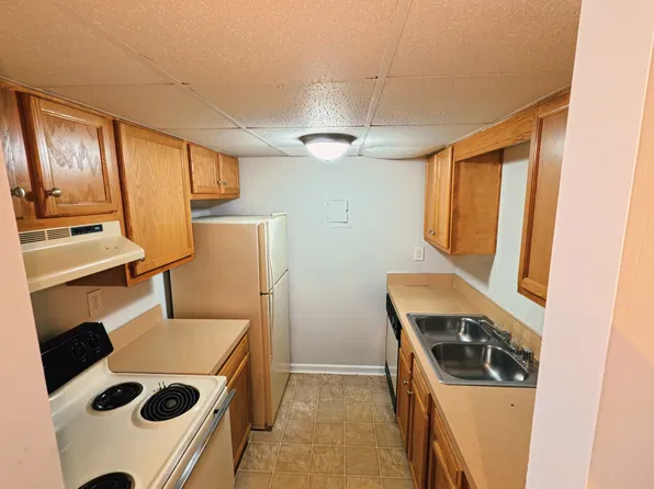 1822 San Jose Ave, Louisville, KY 40216