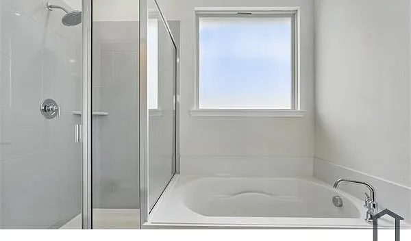 4198 Plateau Dr — Photo 16