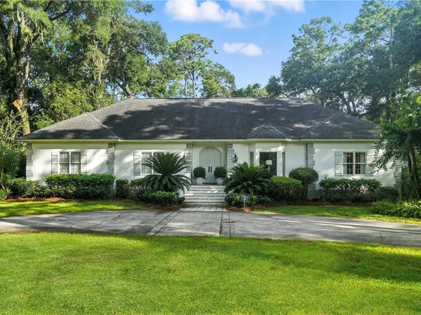 141 Hampton Point Dr, Saint Simons Island, GA 31522