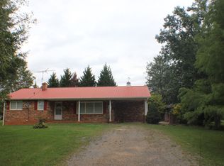 306 Spencers Trl, Elkin, NC 28621