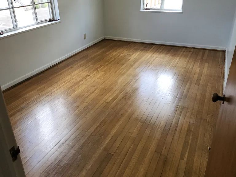 3727 Rocky River Dr #6 — Photo 4
