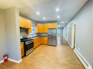 80 Breslin Ave, Cohoes, NY 12047