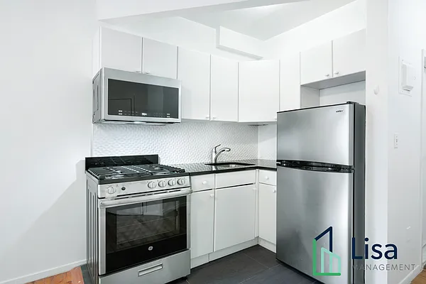 Rented by Lisa Management Inc | media 1