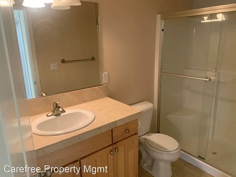 8628 SE 9th Ave #12 — Photo 11
