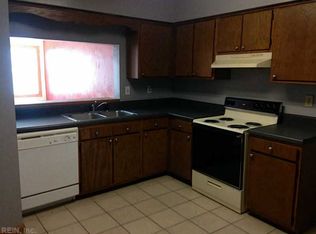 1303 Hafford Rd, Virginia Beach, VA 23464