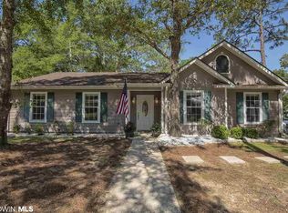 350 Ridgewood Dr, Daphne, AL 36526
