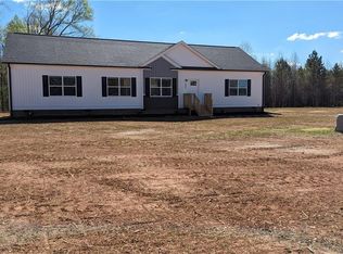 537 Dabbs Farm Rd, Yanceyville, NC 27379