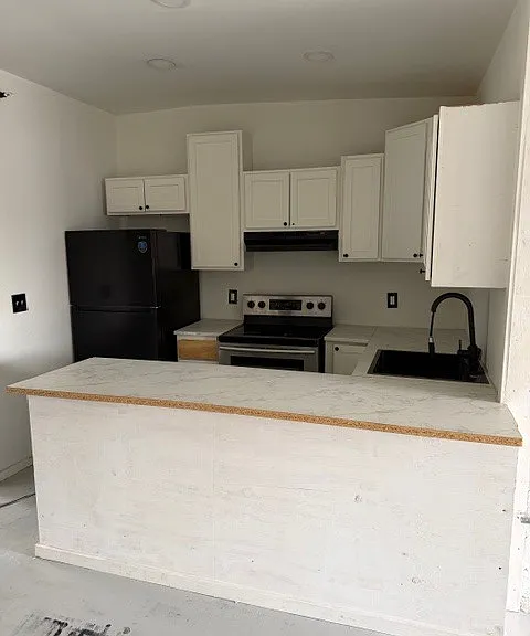 20 N Penn St — Photo 3