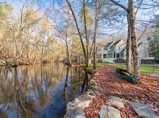 100 Newtown Tpke, Weston, CT 06883