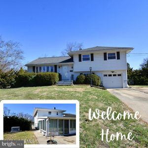 21 Spruce Rd, Burlington, NJ, 08016