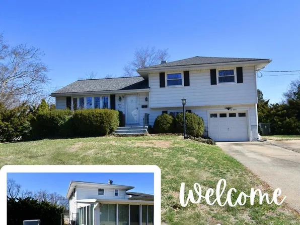 21 Spruce Rd, Burlington, NJ 08016