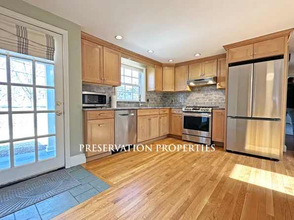 50 Staniford St, Newton, MA 02466