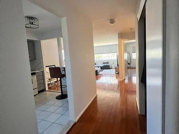 5th image of 2001 74th St #1