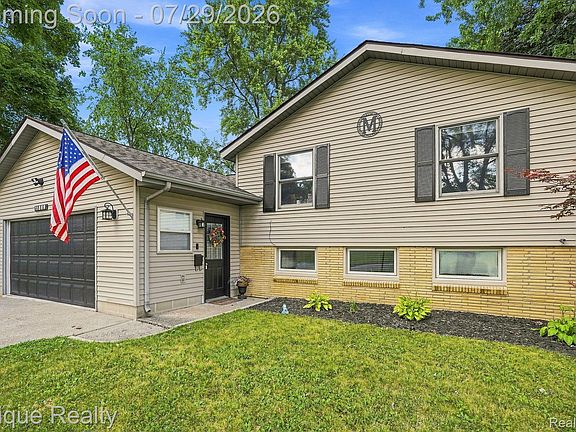 2nd image of 11869 Terrace Dr