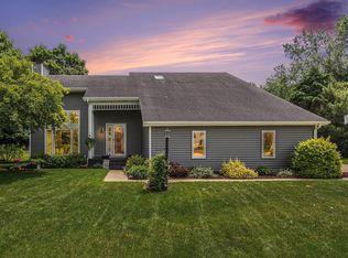 51790 Sulkey Ct, Granger, IN 46530