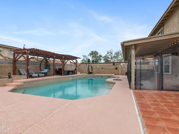 6240 W CORTEZ Street, Glendale, AZ 85304