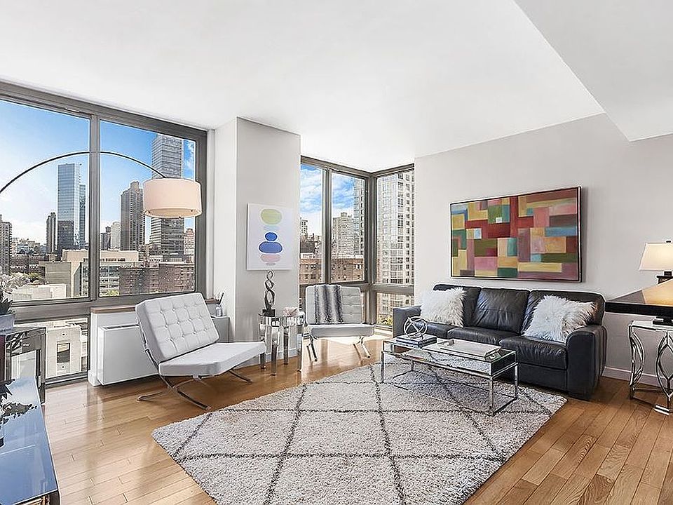 1st image of 225 W 60th St APT 16E